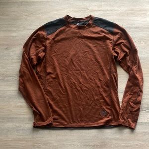 Men’s two-tone Mountain Equipment long sleeve shirt